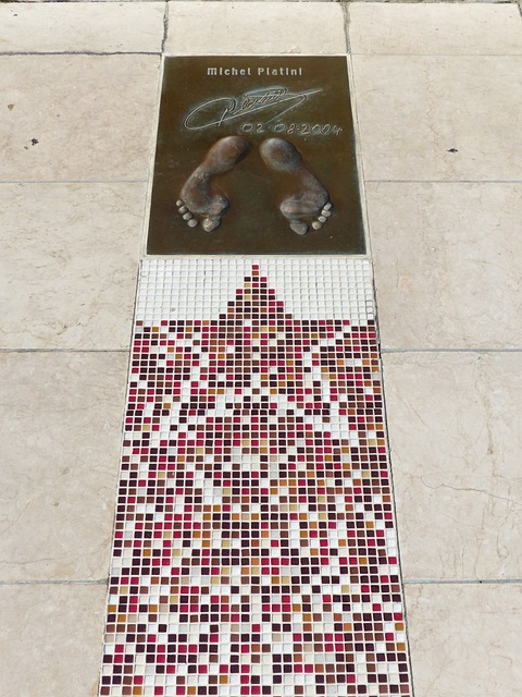 防守展现了