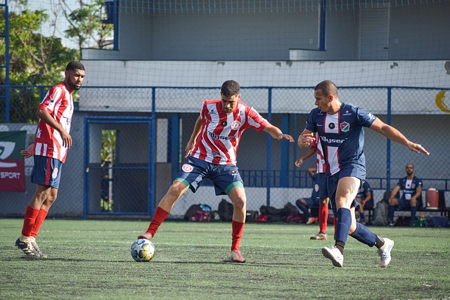 折射出的不 折射出的不